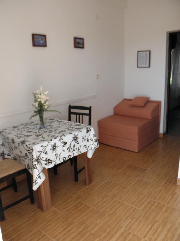 Apartments Babić Novalja Pokój zdjęcie